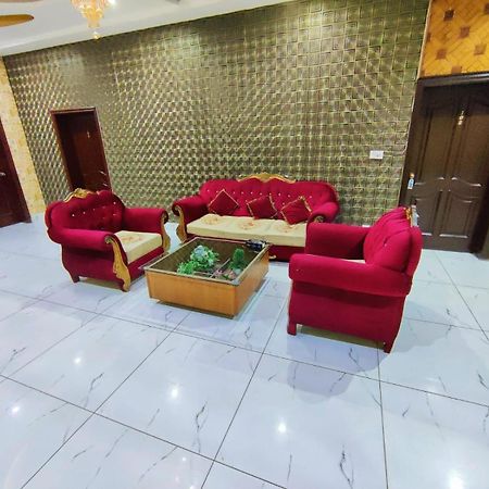 Hotel Pak Continental Multan Exteriér fotografie