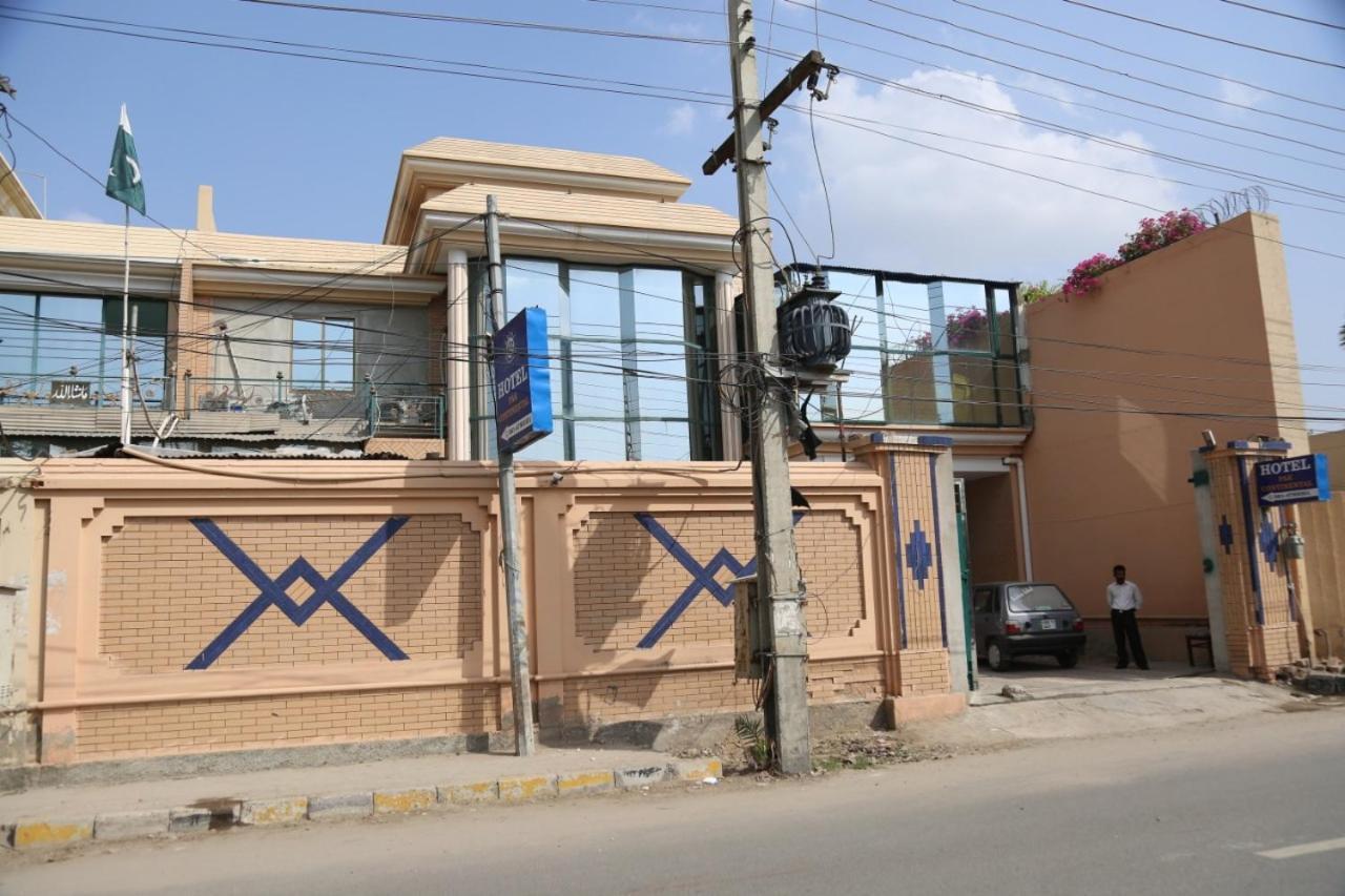 Hotel Pak Continental Multan Exteriér fotografie