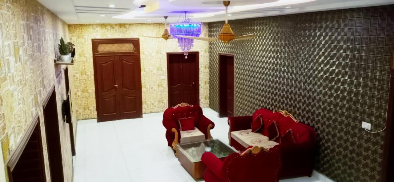 Hotel Pak Continental Multan Exteriér fotografie